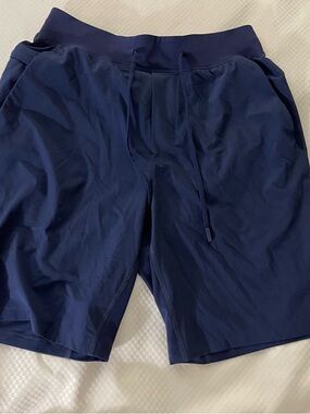 Men’s Lululemon Shorts Size Small